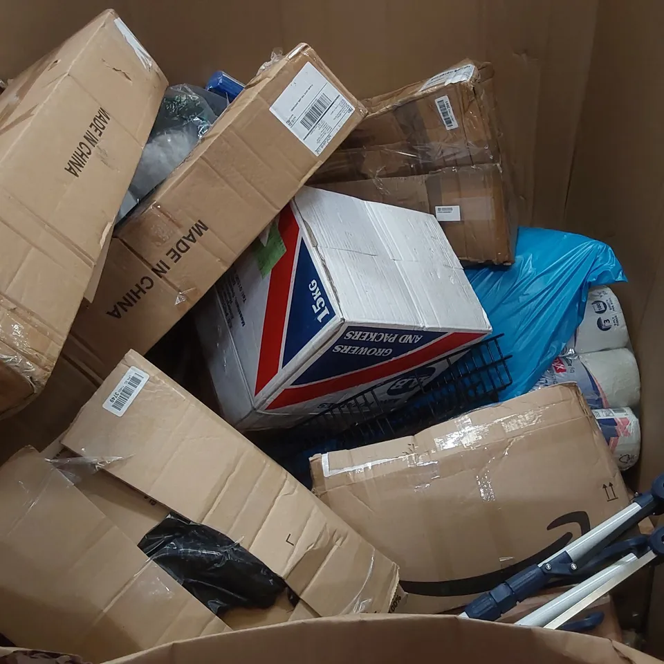 PALLET OF ASSORTED ITEMS INCLUDING PUSHCHAIR, MATTRESS, TOILET PAPER, ONE TOUCH EASY MOP