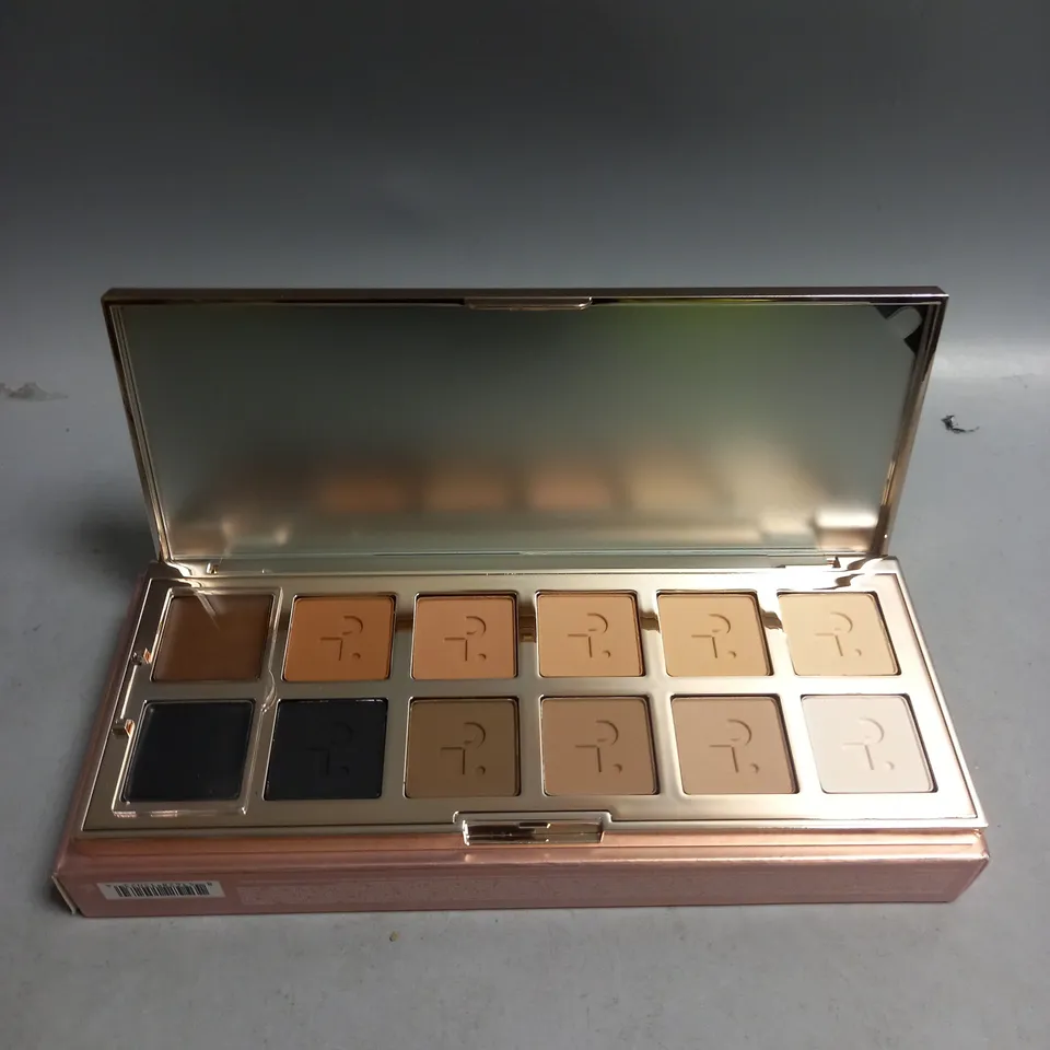 BOXED PATRICK TA MAJOR DIMENSION III EYESHADOW PALLETTE