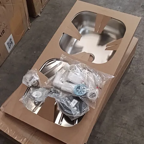 BOXED METAL SINK/DRAINING SURFACE (1 BOX)