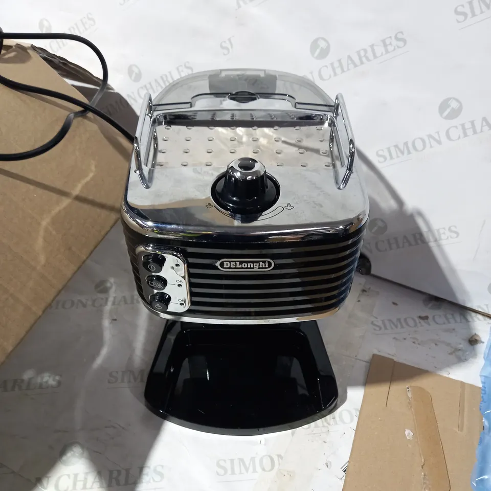 DELONGHI SCULTURA ESPRESSO & CAPPUCCINO COFFEE MAKER