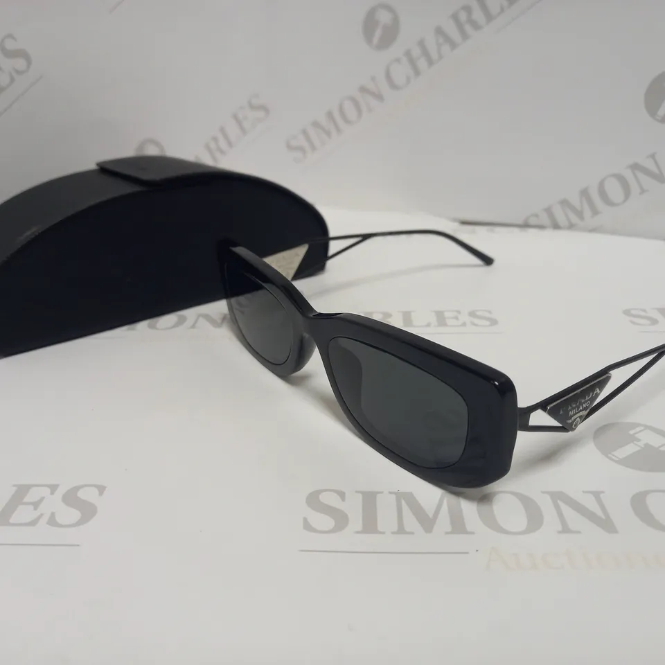 PRADA PR14YS RECTANGLE SUNGLASSES RRP £334