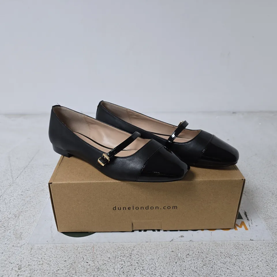 DUNE LONDON BLACK LEATHER TOE-CAP MARY JANE SHOES, UK 7 (EU 40)