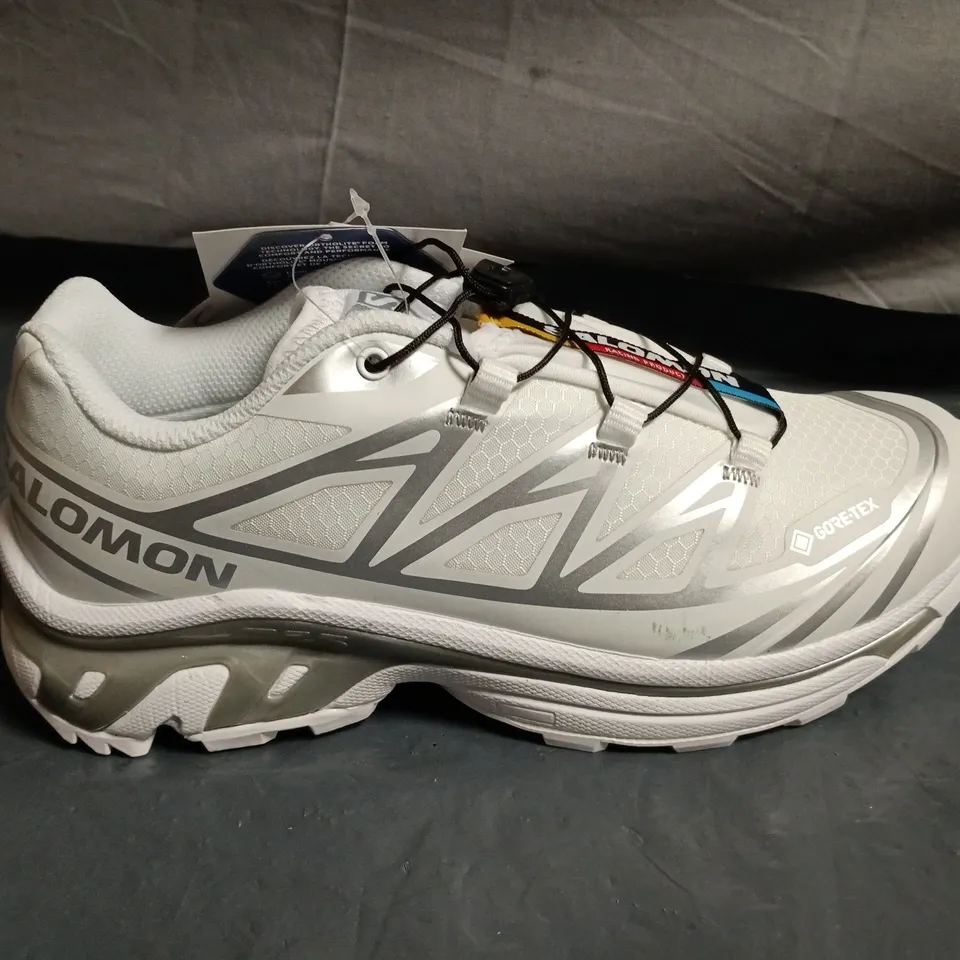 SALOMON WHITE TRAIL RUNNING SHOES WITH GORE-TEX – SIZE UNSPECIFIED