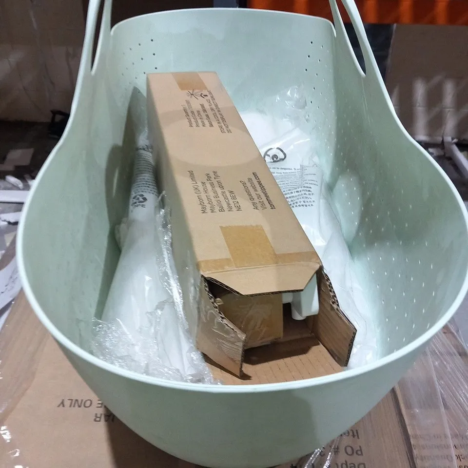 BRAND NEW TOMMEE TIPPEE SLEEPEE GREEN MOSES BASKET