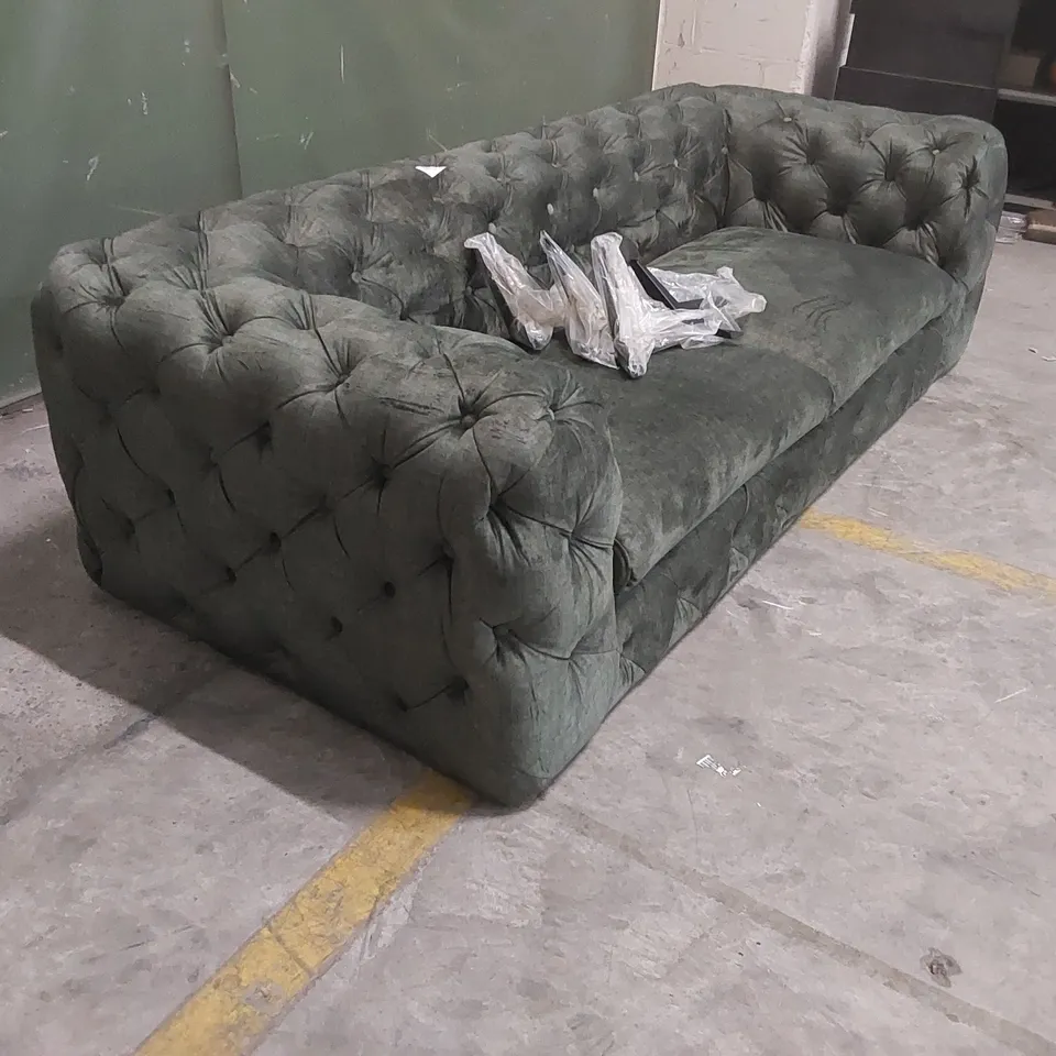 CHELSEY 2.5 SEATER SOFA - OLIVE 