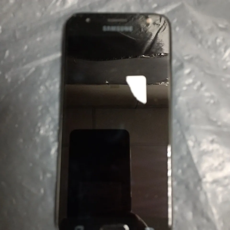 SAMSUNG GALAXY J3 SMARTPHONE SM-J330FN