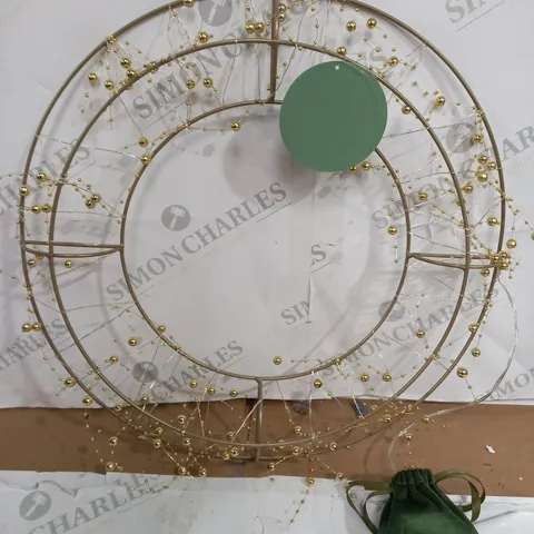 BOXED PRE-LIT GOLDEN LIGHT DECORATION