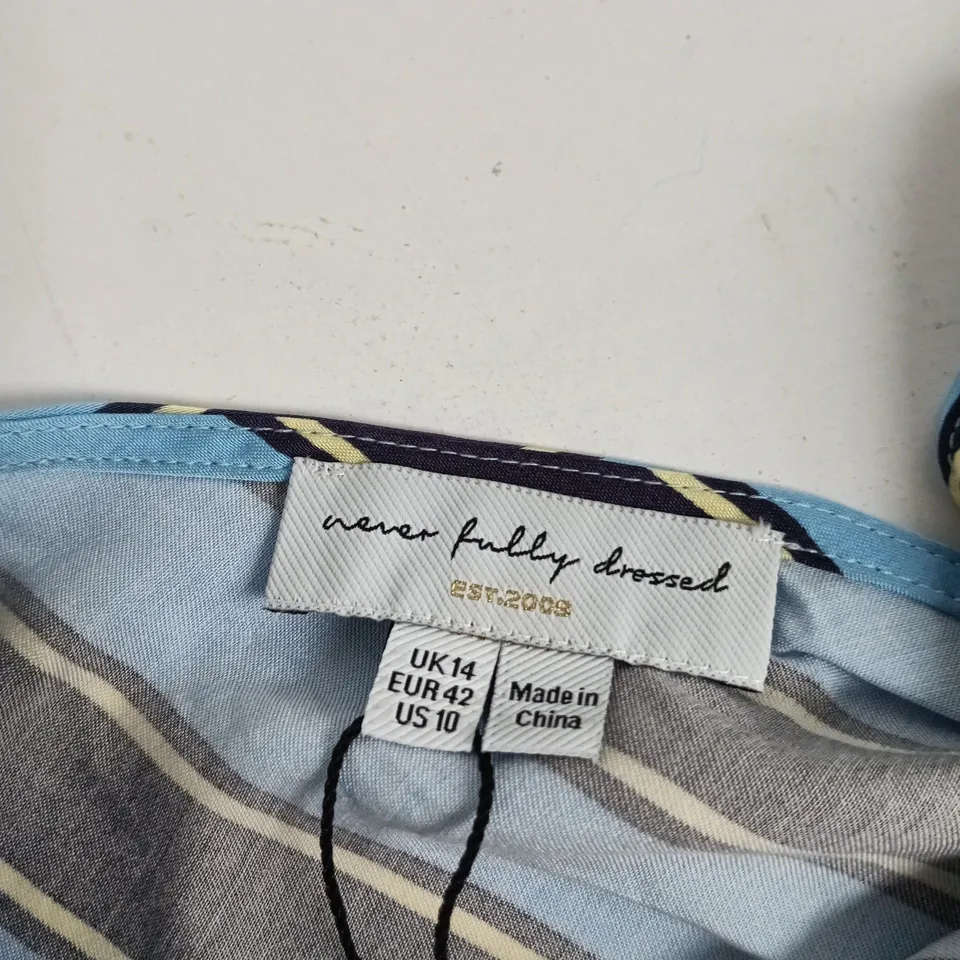 NEVER FULLY DRESSED WOMEN’S DRESS – UK 14 (EU 42, US 10) – BLUE STRIPE WITH CREAM LACE TRIM