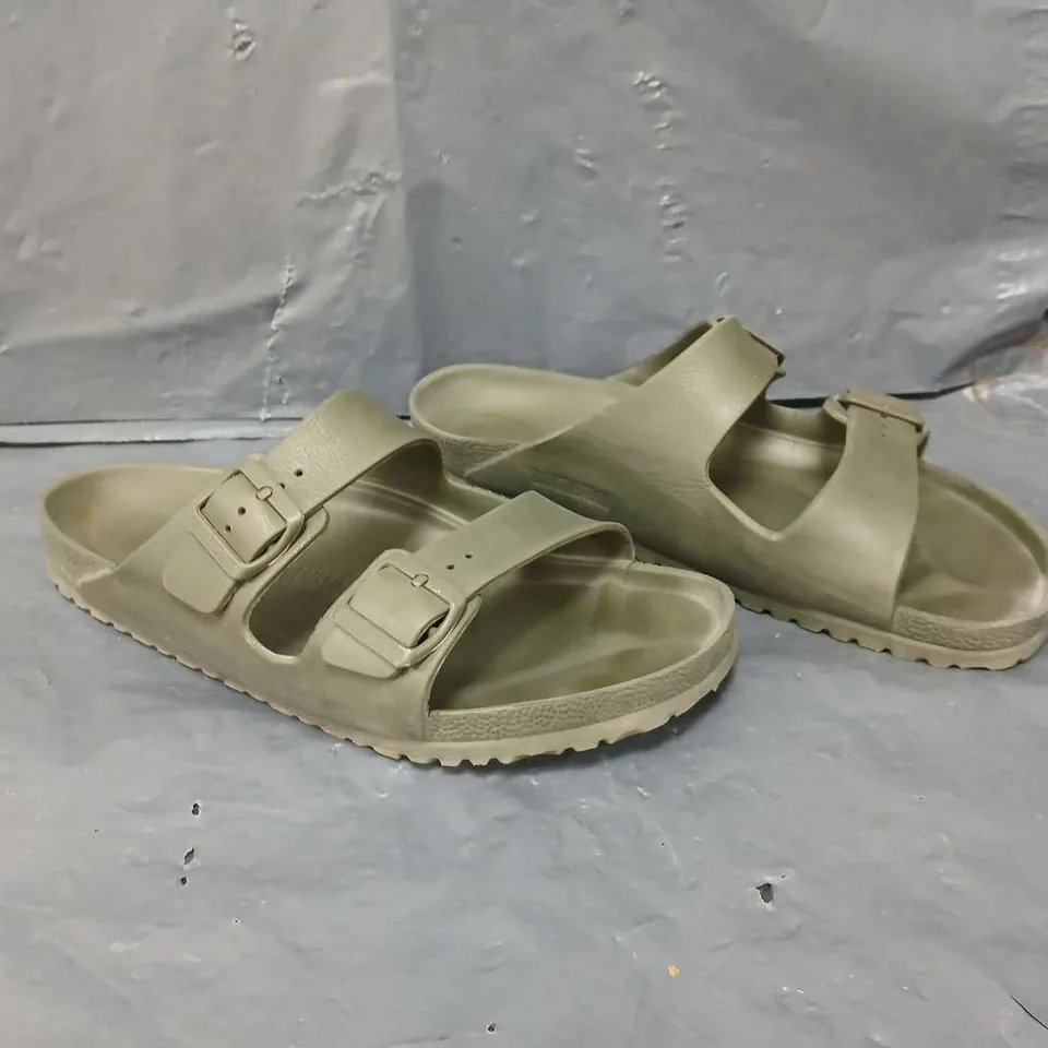 BIRKENSTOCK ARIZONA EVA SANDAL 10.5 GREEN 