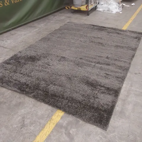 QUALITY DESIGNER AREA RUG - APPROXIMATELY 285 x 200cm