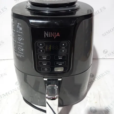 BOXED NINJA AIR FRYER 3.8L AF100UK