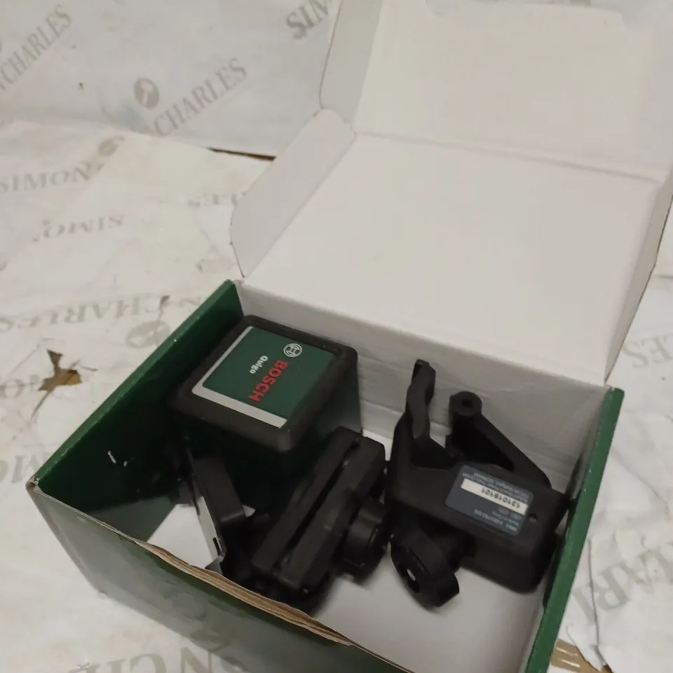 BOSCH CROSS LINE LASER UNIVERSALLEVEL 360 WITH UNIVERSAL CLAMP