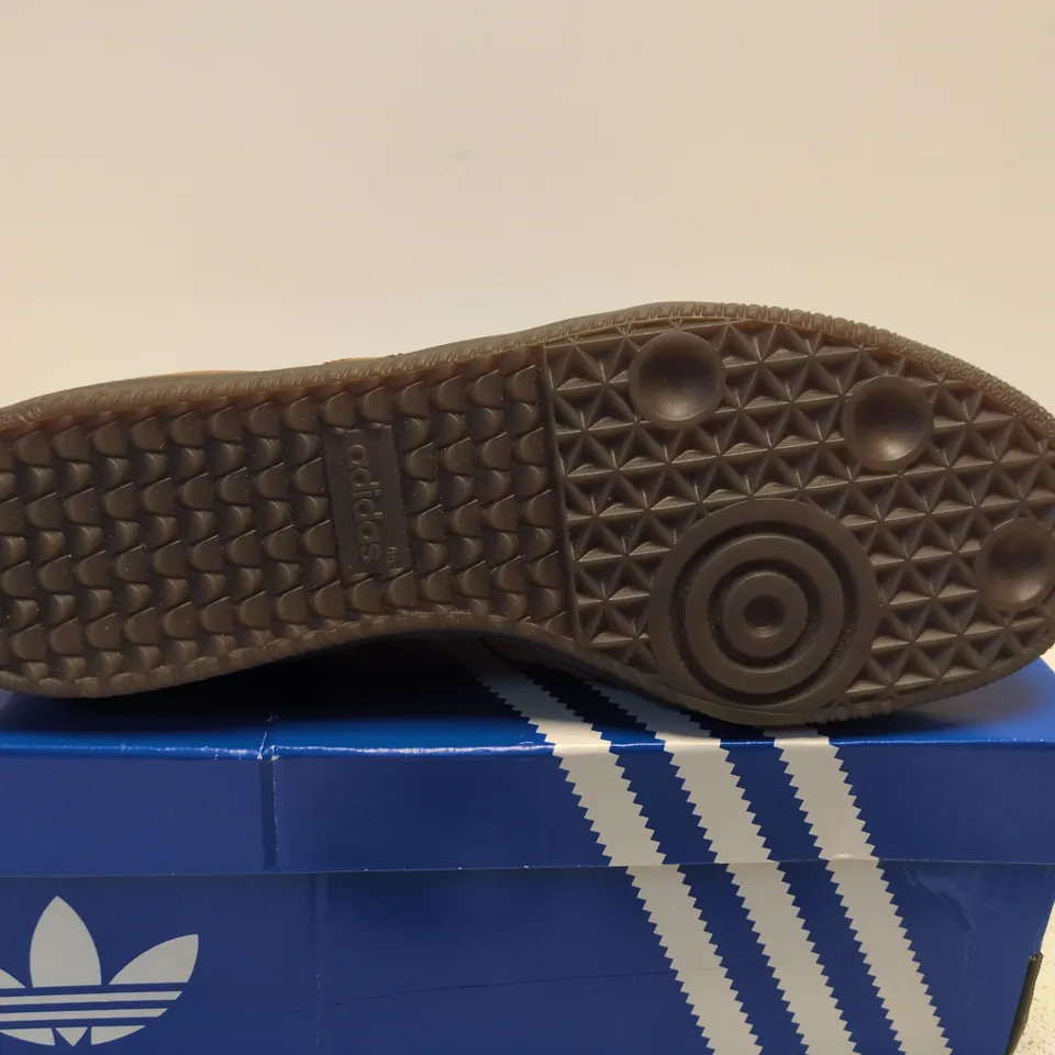 BOXED PAIR OF ADIDAS SAMBA OG TRAINERS – BROWN SUEDE, UK 10