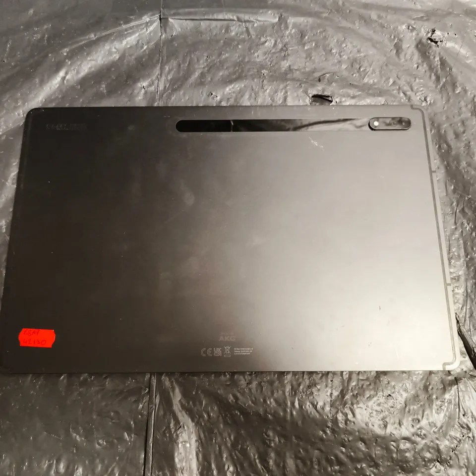 SAMSUNG TABLET DEVICE – BLACK - MODEL UNSPECIFIED
