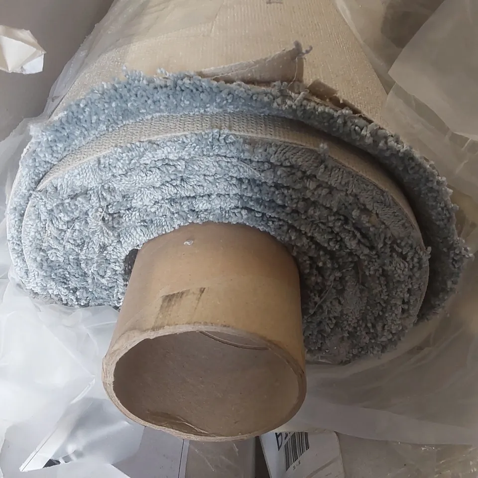 ROLL OF QUALITY ULTIMATE IMPRESSIONS LIBERTY CARPET - APPROXIMATELY 4 x 5m