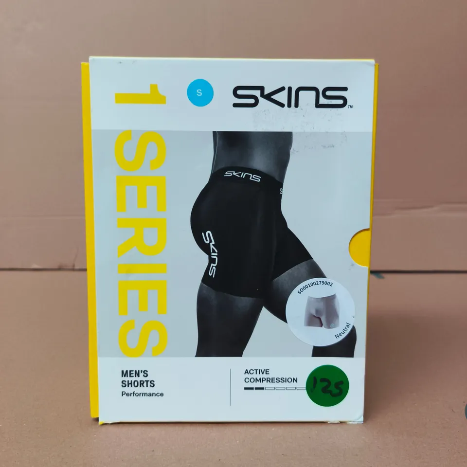 SKINS MEN'S SHORTS ACTIVE COMPRESSION – SMALL (S), BOXED