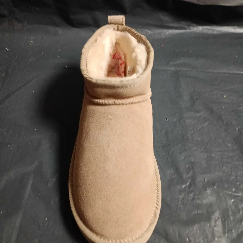 UGG CLASSIC SHORT SHEARLING BOOTS – SAND - SIZE 39