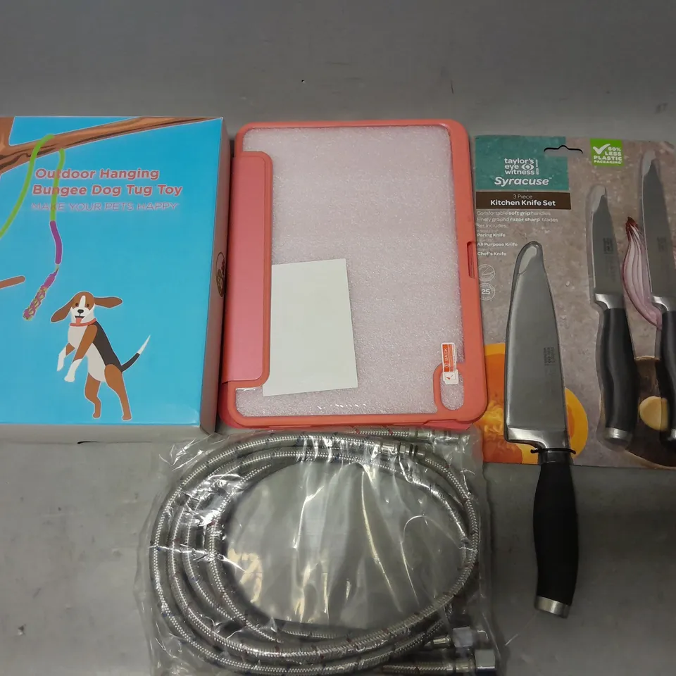 BOX OF APPROXIMATELY 12 ASSORTED ITEMS TO INCLUDE - TAYLORS KNITCH KNIFE SET , BUNGEE DOG TUG TOY ETC