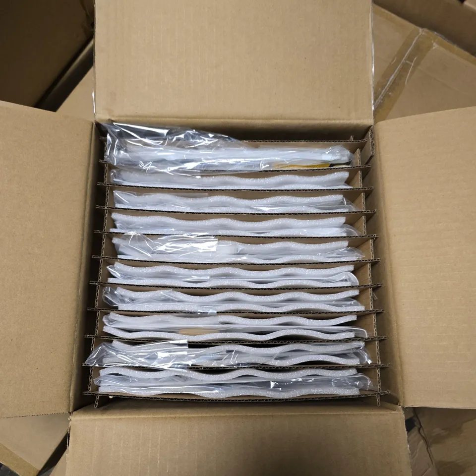 BOX OF APPROXIMATELY 10 OTTERBOX PRO PACK PACKAGING FOR MOBILE PHONE ACCESSORY – SEALED