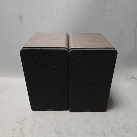 BOXED ELAC DCB41-WN WALNUT MONITOR SPEAKERS 