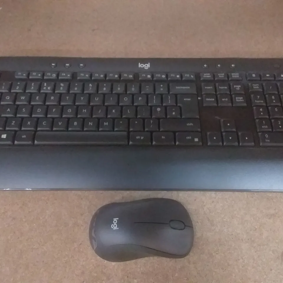 LOGITECH MK540 WIRELESS KEYBOARD