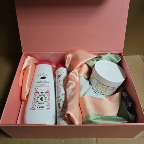 BOXED DOVE X BRIDGERTON LIMITED EDITION RASPBERRY RENDEZVOUS BEAUTY SET 