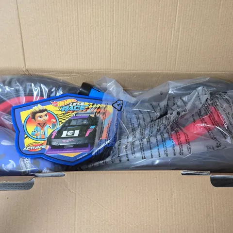 BOXED MOVE HOTWHEELS 12'' BALANCE BIKE WITH LIGHT UP WHEELS