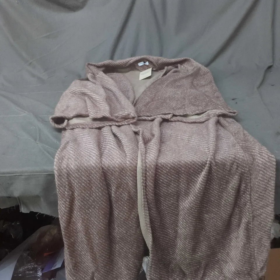 MAIA HEMERA BROWN KNIT SHAWL, MADE IN ITALY. SIZE UNSPECIFIED