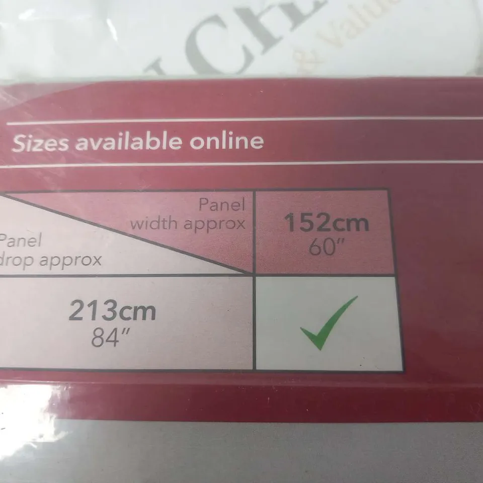 APPROXIMATELY 28 BRAND NEW HOME SLOT TOP CHRISTMAS TREE CURTAIN SETS APPROXIMATE WIDTH 152CM DROP 213CM