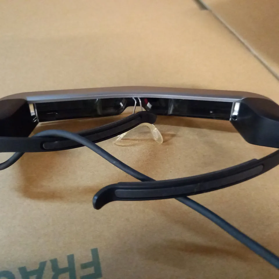 BOXED EPSON MOVERIO BT-300 SMART GLASSES