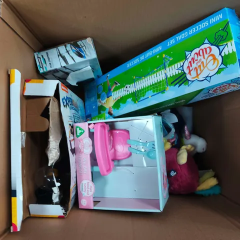 LARGE BOX OF APPROX 5 ASSORTED TOYS AND GAMES 