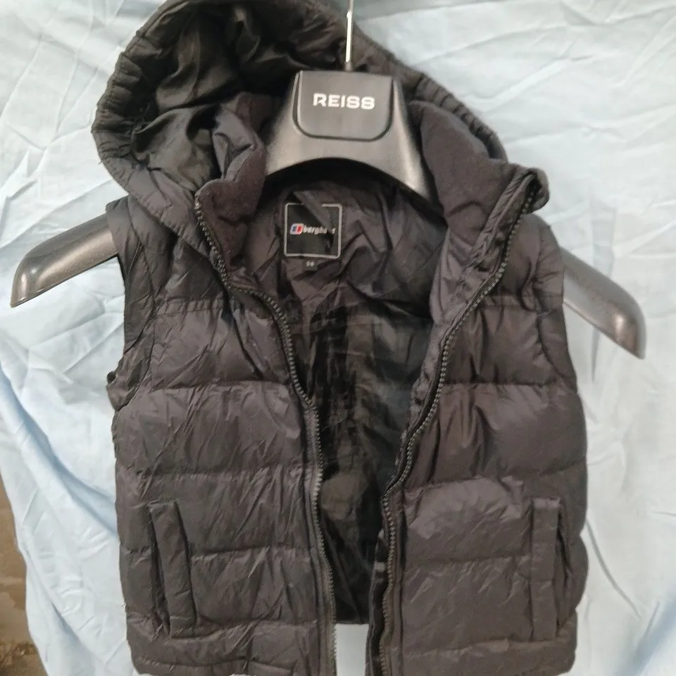 BERGHHAUS PUFFER VEST, BLACK - 5-6 YEARS