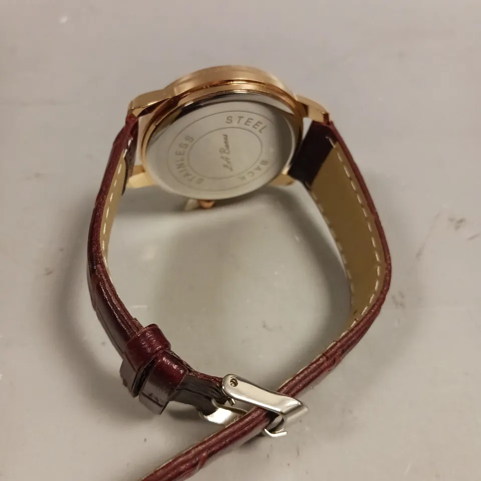 MENS LA BANUS WATCH – GOLD COLOUR CASE – LEATHER STRAP
