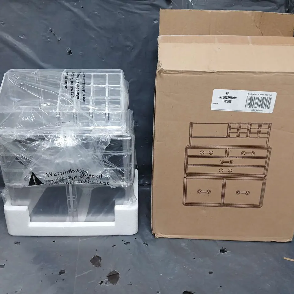 BOXED CLEAR DESK ORGANISER