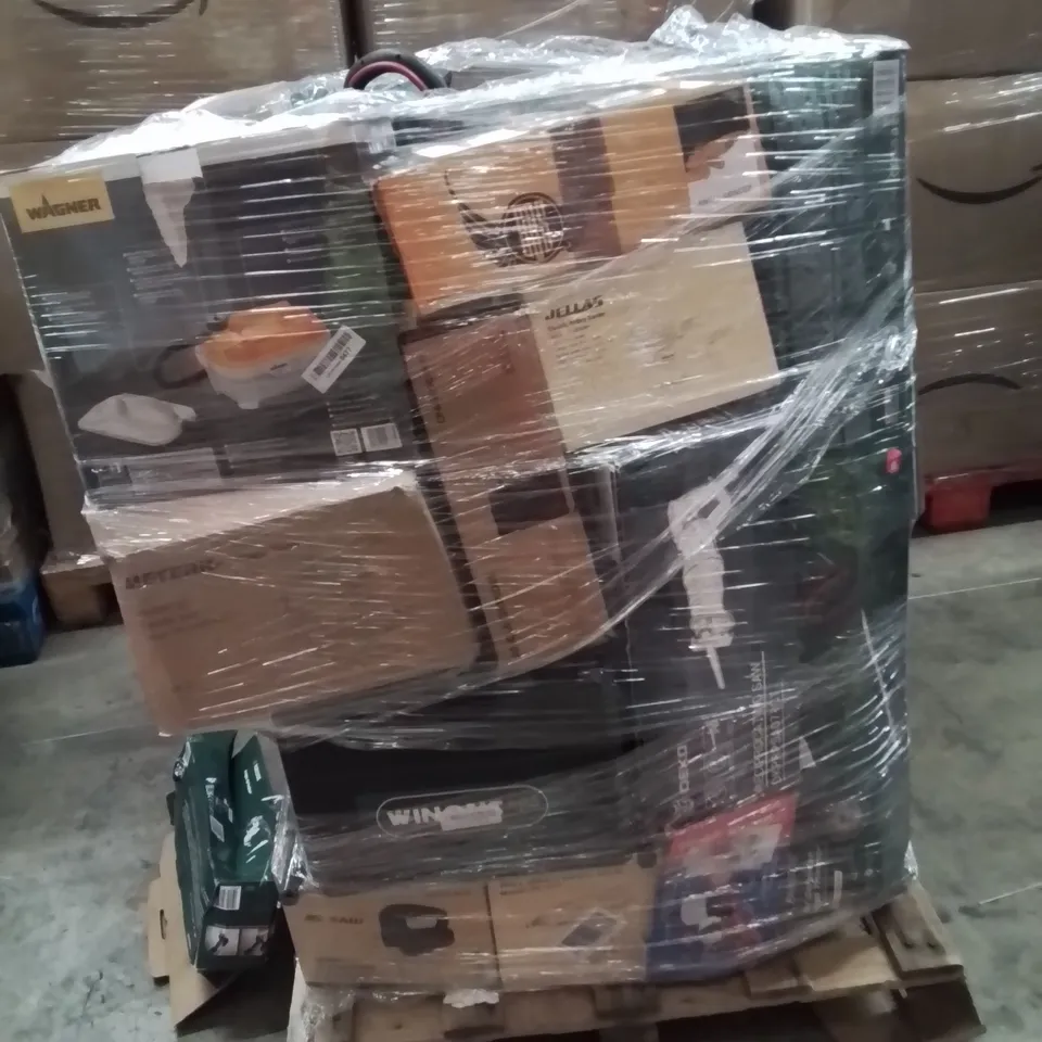 PALLET CONTAINING A LARGE QUANTITY OF POWER TOOLS TO INCLUDE;CORDLESS HEDGE TRIMMER,CORDLESS POLE PRUNER,ANGLE GRINDER,CIRCULAR SAW