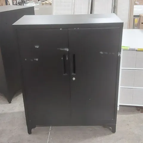 METAL STORAGE CABINET