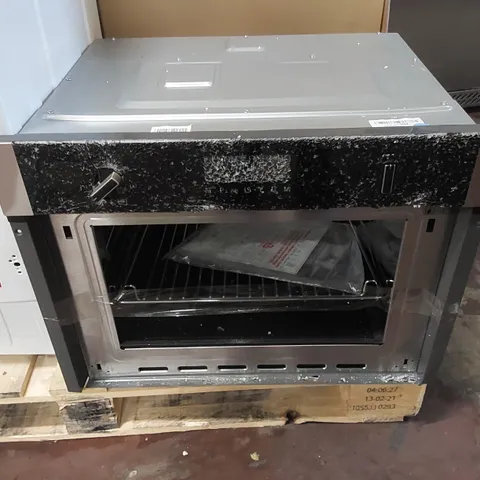 NEFF C1AMG84N0B BUILT IN MICROWAVE OVEN - SMASHED FRONT PANEL 