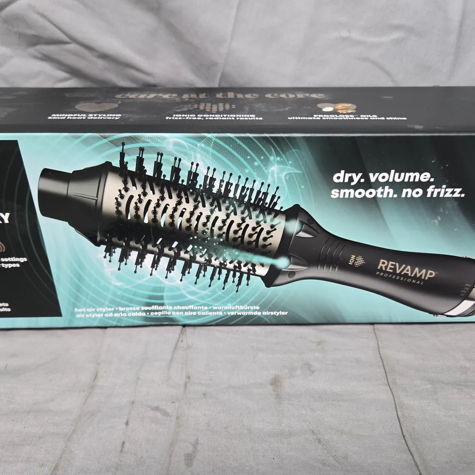 REVAMP PROFESSIONAL HOT AIR BRUSH – BOXED