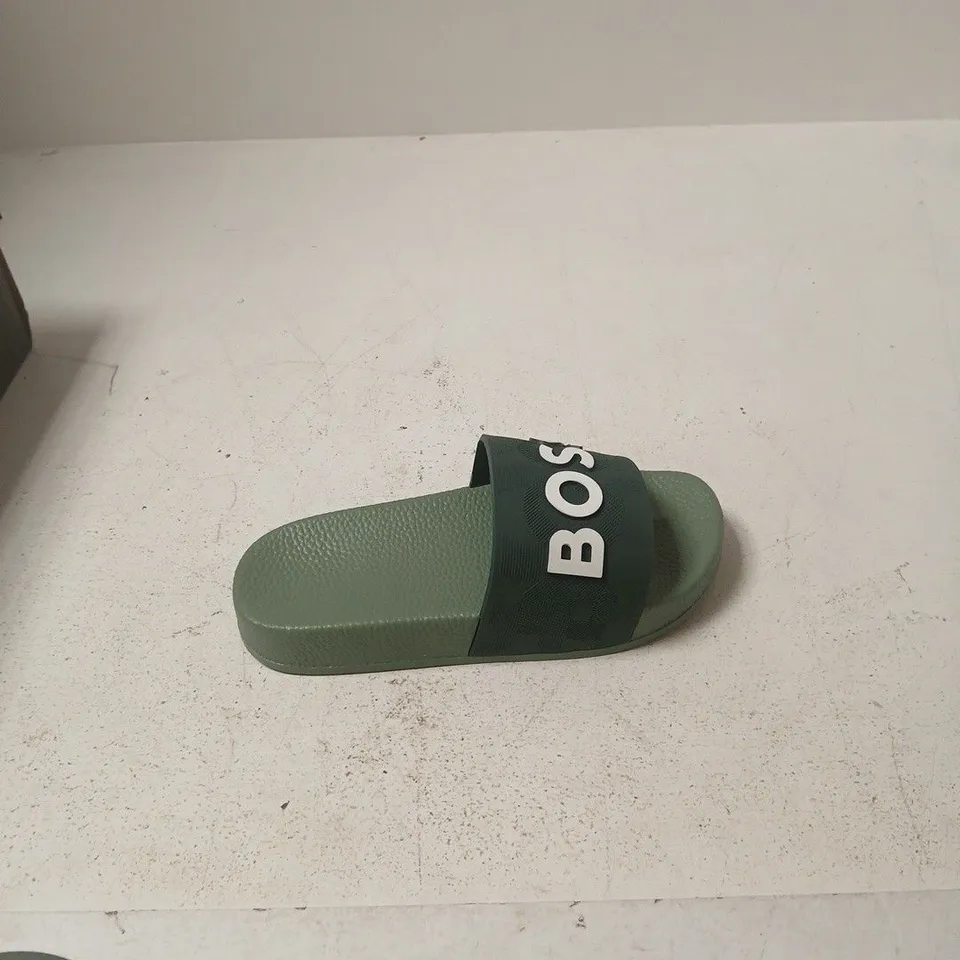 BOSS GREEN SLIDE SANDAL – UK CHILDS 3