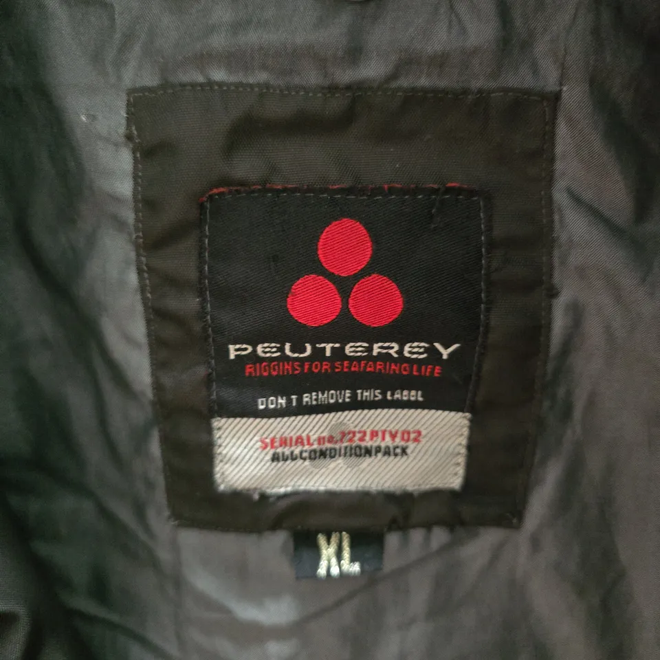 MEN'S BLACK PUFFER JACKET – UK XL (ALL-CONDITION PACK LABEL)