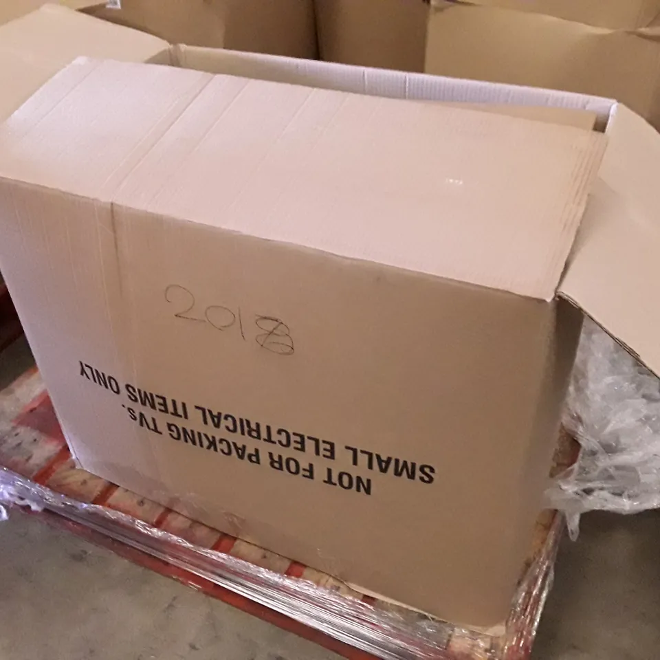 BOX OF ASSORTED ELECTRONIC PRODUCTS INCLUDING TV WALL MOUNT, UNIVERSAL REMOTE, EAR BUDS, LED LIGHT BAR