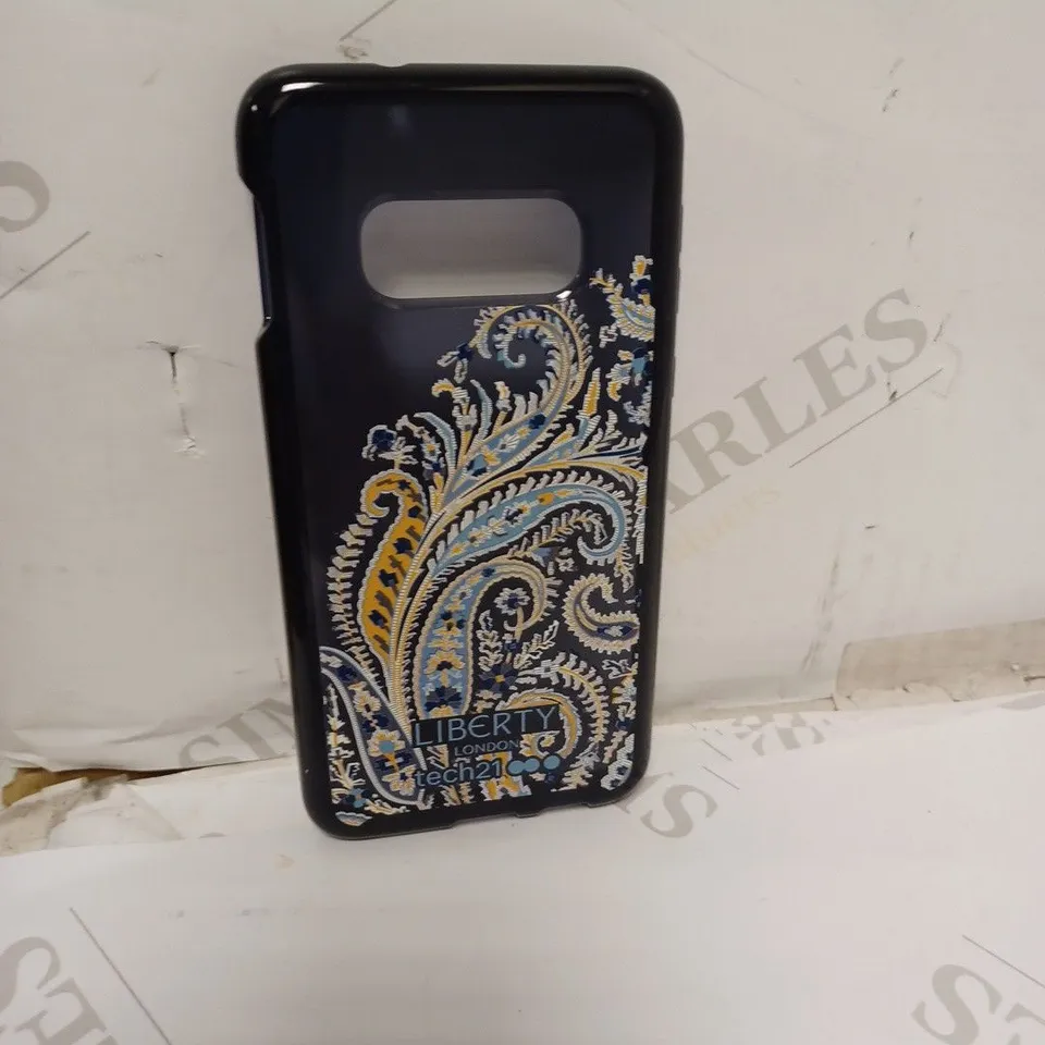 BOX OF 72 TECH21 SAMSUNG GALAXY S10e PHONE CASE 
