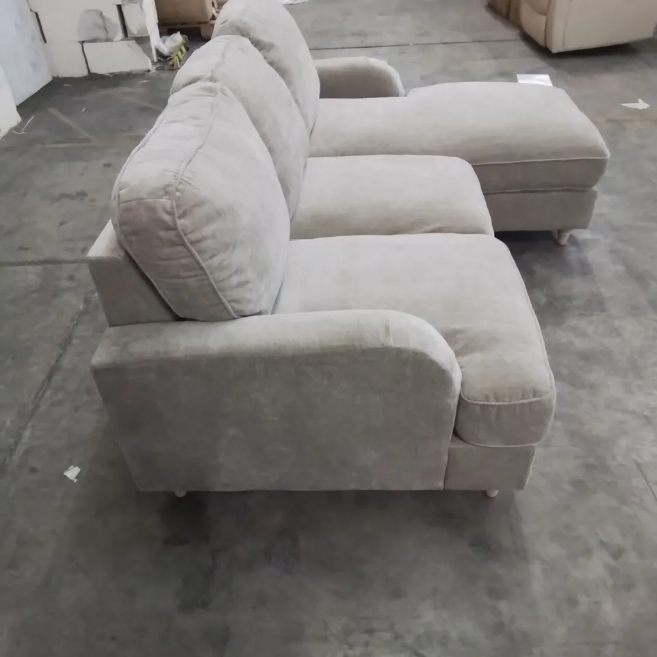 QUALITY DESIGNER GALILEE FABRIC UPHOLSTERED CORNER SOFA AND CHAISE LOUNGE 
