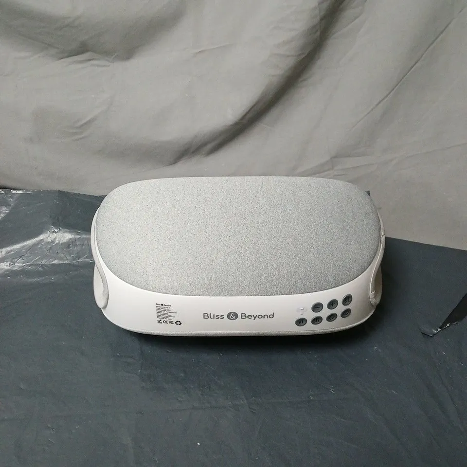 BLISS AND BEYOND SMART MULTI MASSAGER BOXED