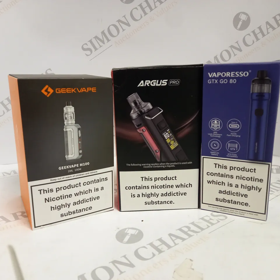 APPROXIMATELY 20 ASSORTED BOXED VAPING PRODUCTS TO INCLUDE GEEKVAPE M100, VOOPOO ARGUS PRO, VAPORESSO GTX GO 80 ETC.