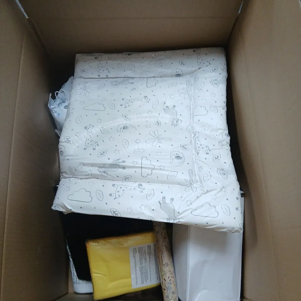 BOX OF APPROXIMATELY 10 ASSORTED HOUSEHOLD ITEMS INCLUDING BABY CHANGING MAT AND MEDICAL MASKS