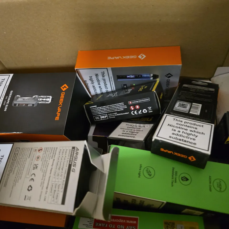 BOX OF APPROXIMATELY 18 ASSORTED E-CIGARETTES TO INCLUDE - VAPORESSO , ASPIRE , GEEK VAPE 