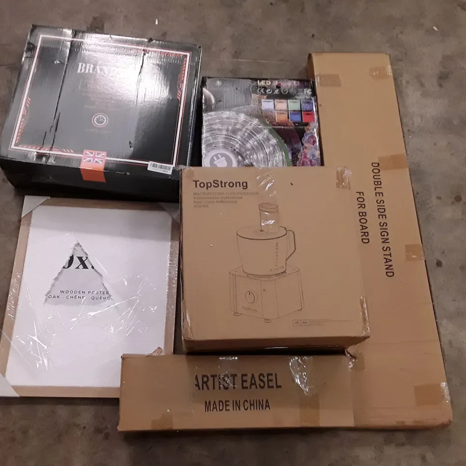 PALLET OF ASSORTED PRODUCTS INCLUDING ARTIST EASEL, MULTIFUNCTIONAL FOOD PROCESSOR, WOODEN POSTER, DOUBLE SIDE SIGN STAND, LED ROPE LIGHT, PEDESTAL FAN 