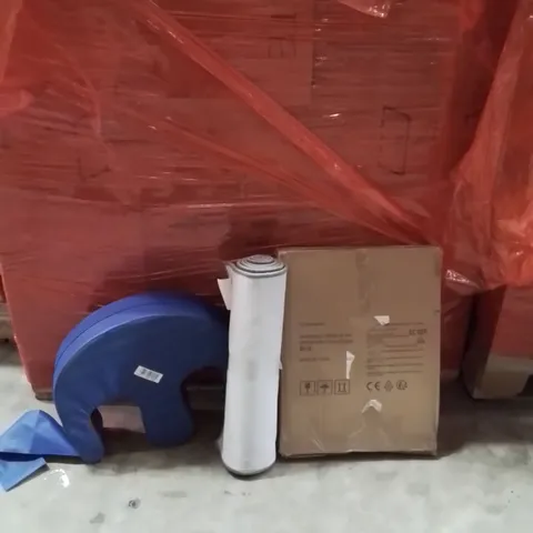 PALLET OF ASSORTED HOUSEHOLD GOODS AND PRODUCTS TO INCLUDE;AREA RUG,CAT HOUSE,CUSHION