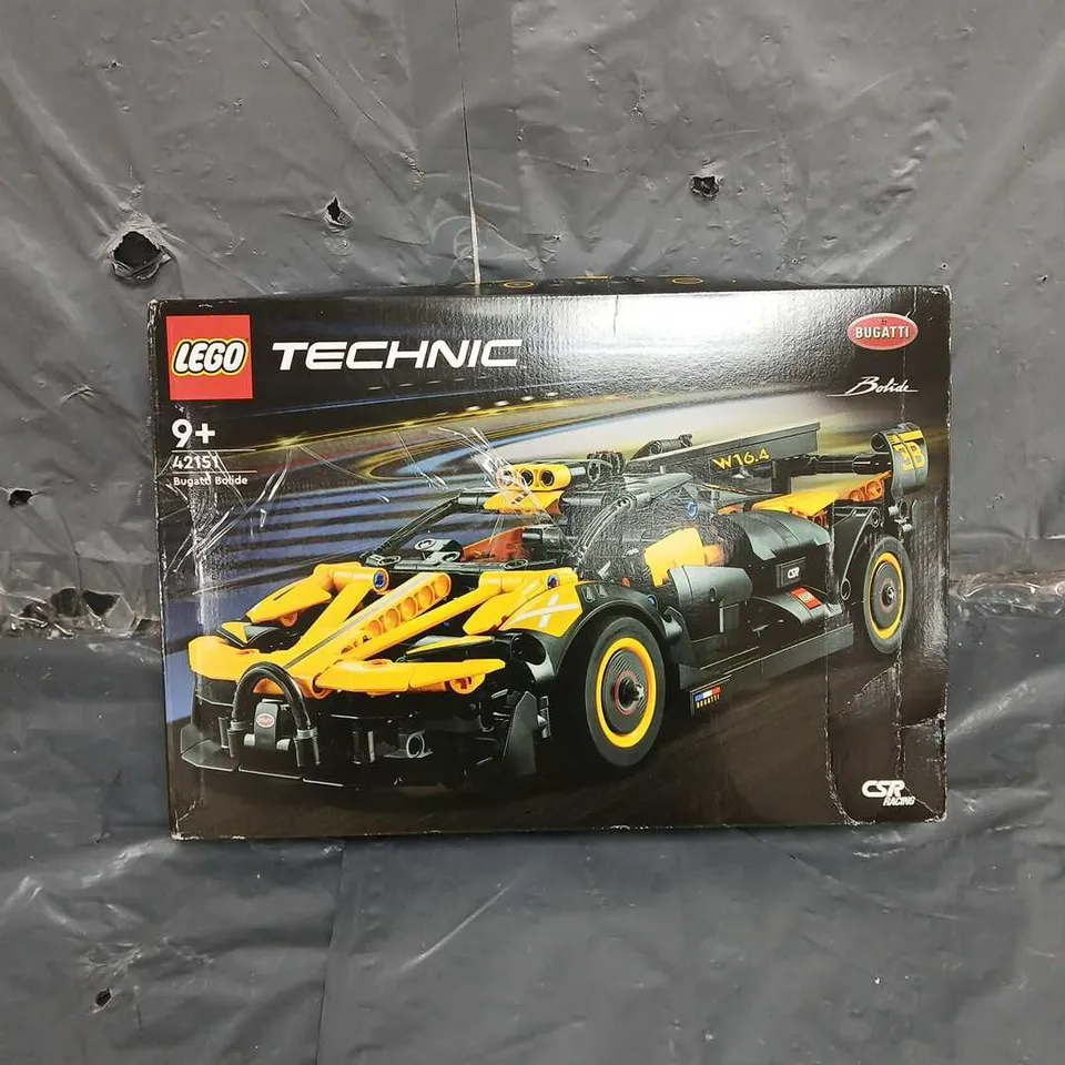 BOXED LEGO TECHNIC BUGATTI BOLIDE 42151 RRP £44.99